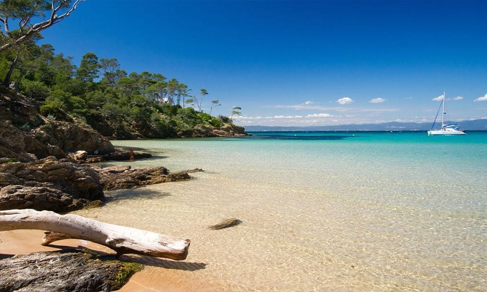 Porquerolles Island yacht charter route