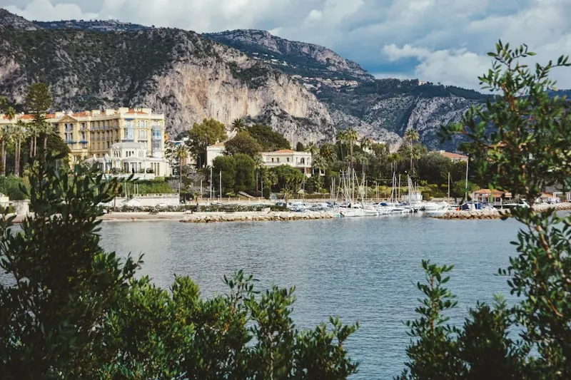 Day 5: Saint-Jean-Cap-Ferrat peninsula and its sheltered bays